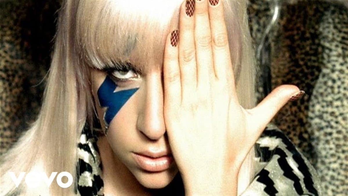 Tweet image 1