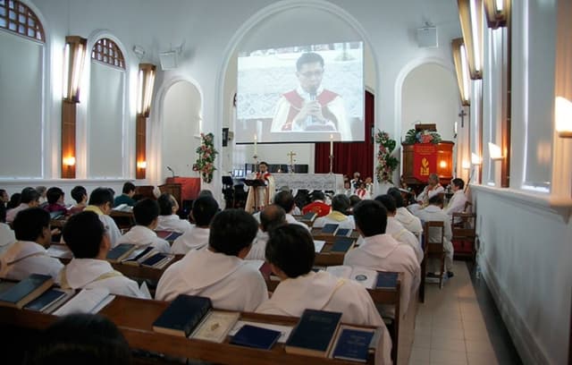 Quoted tweet image 2