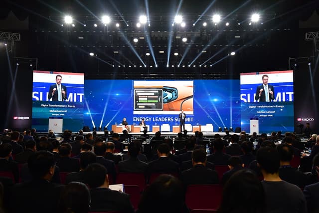 Quoted tweet image 1