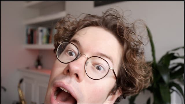 Quoted tweet image 1