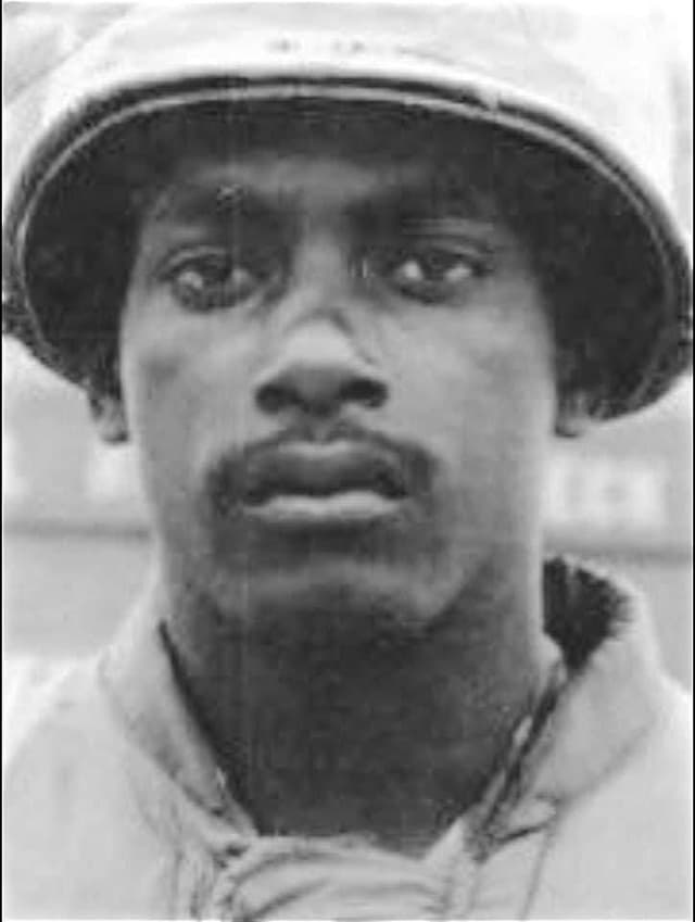 Quoted tweet image 1